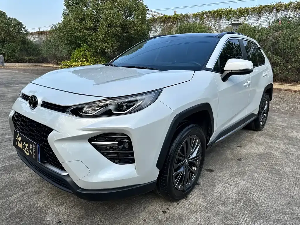 Toyota Wildlander 2023 из CN, фото 4