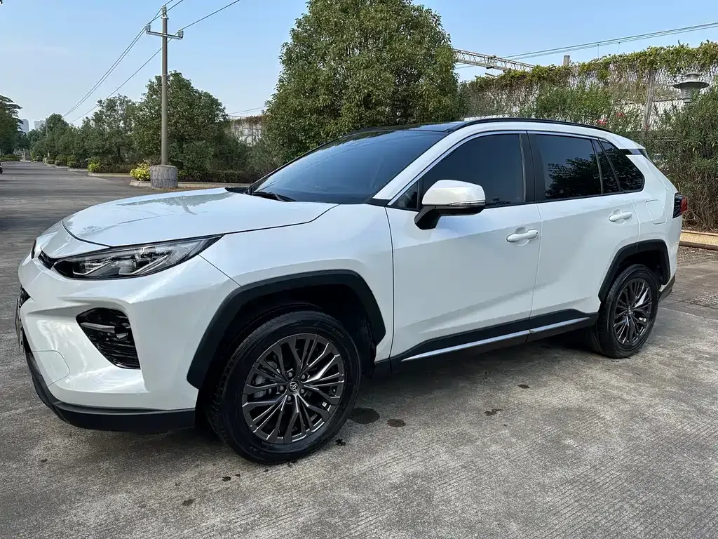 Toyota Wildlander 2023 из CN, фото 8