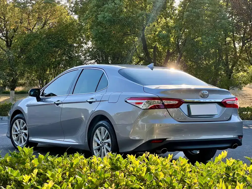 Toyota Camry 2022 из CN, фото 4