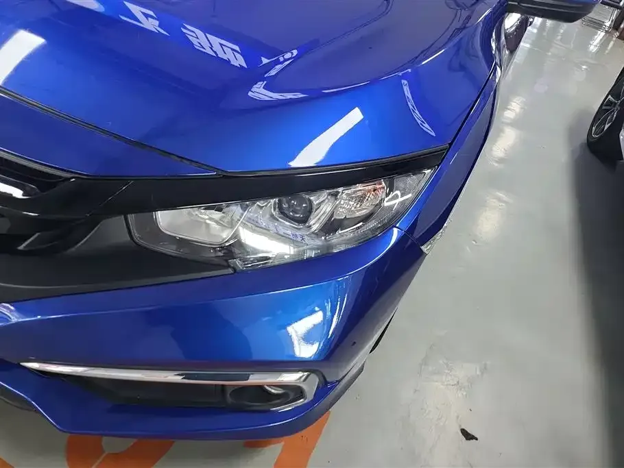 Honda Civic — фото 5