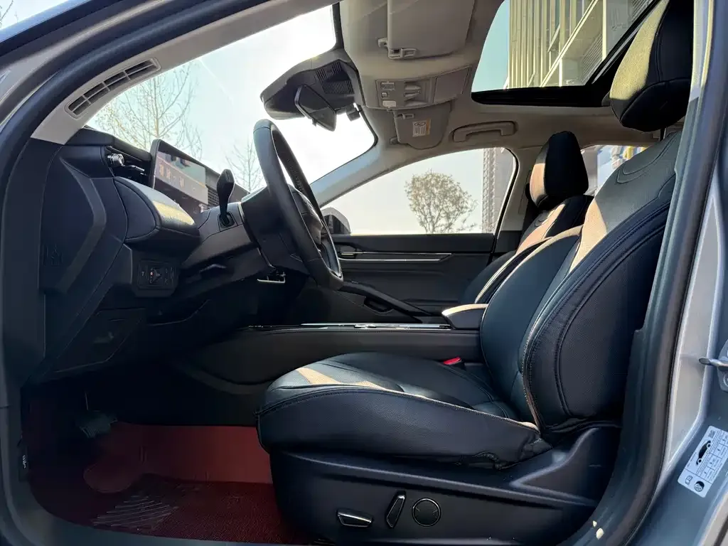 Ford Mondeo 2024 из CN, фото 4