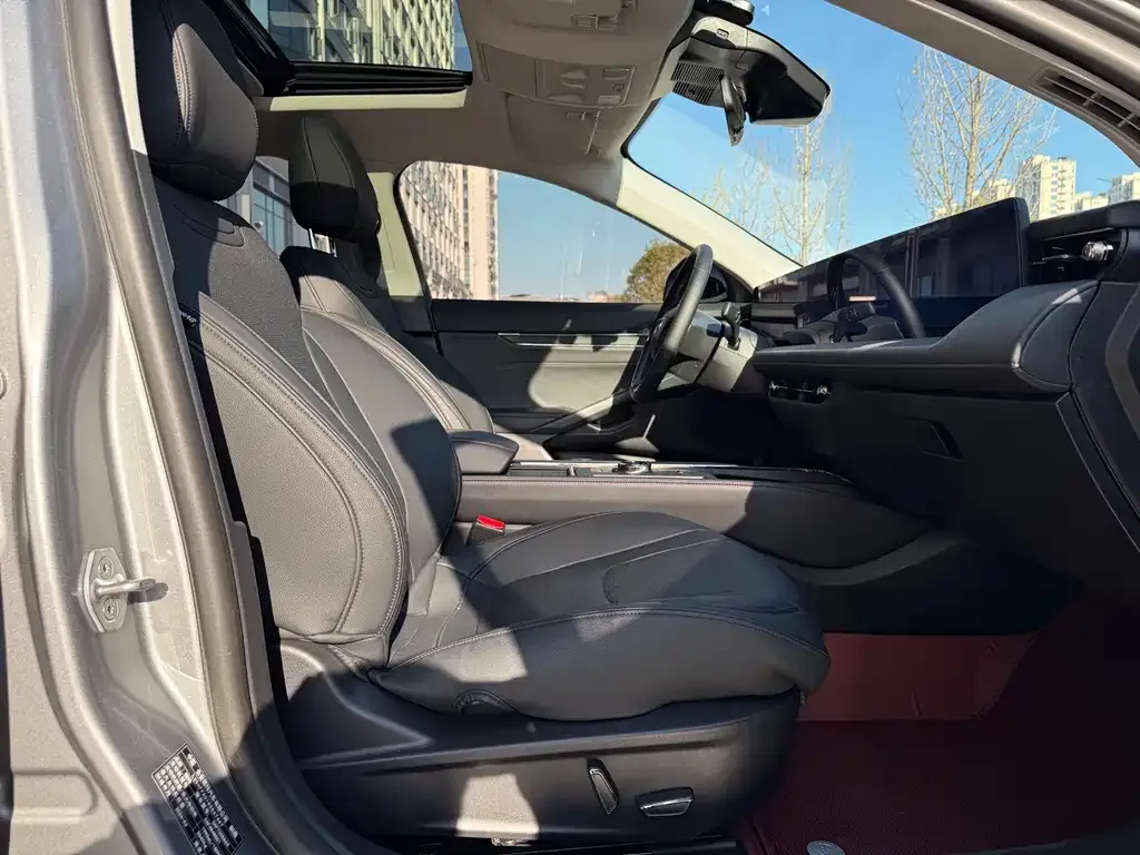Ford Mondeo 2024 из CN, фото 6