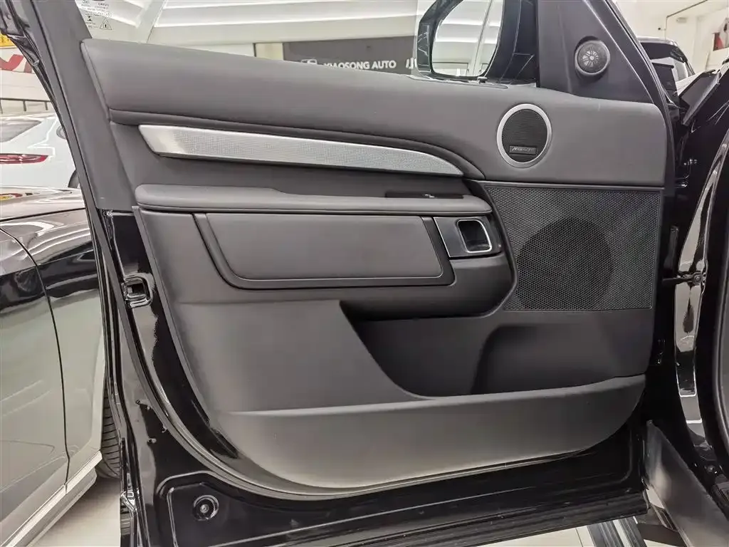 Land Rover Discovery 2021 из CN, фото 8