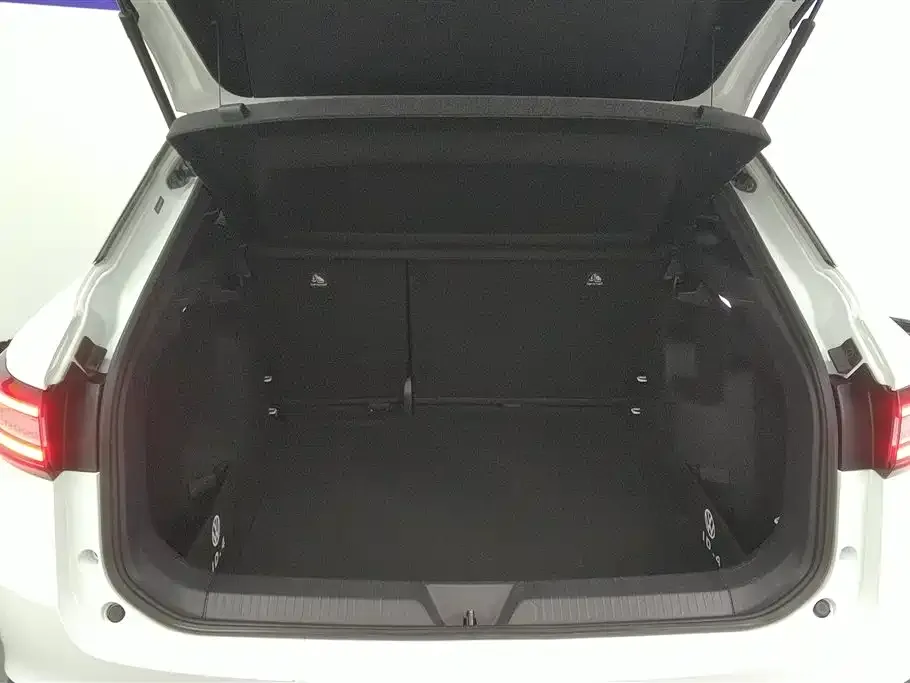 Volkswagen ID.4 X 2024 из CN, фото 4