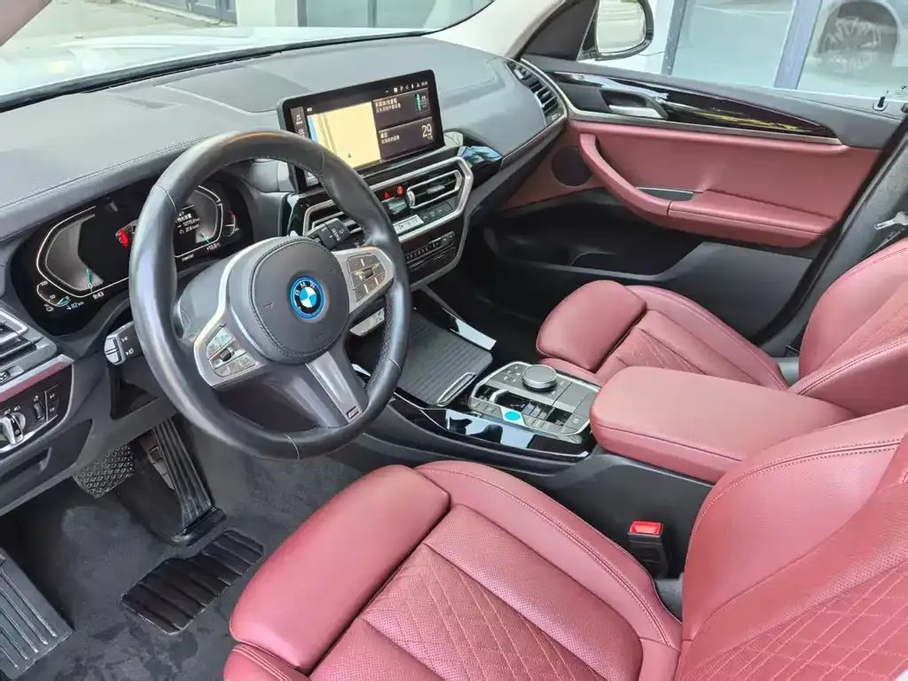 BMW iX3 2025 из CN, фото 8