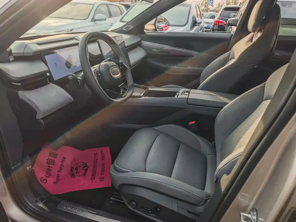 Lynk & Co 08 EM-P 2024 из CN, фото 5