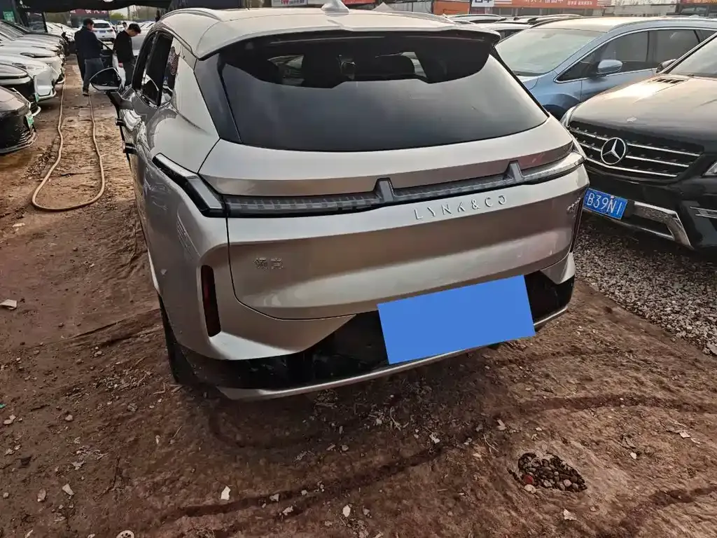 Lynk & Co 08 EM-P 2024 из CN, фото 8