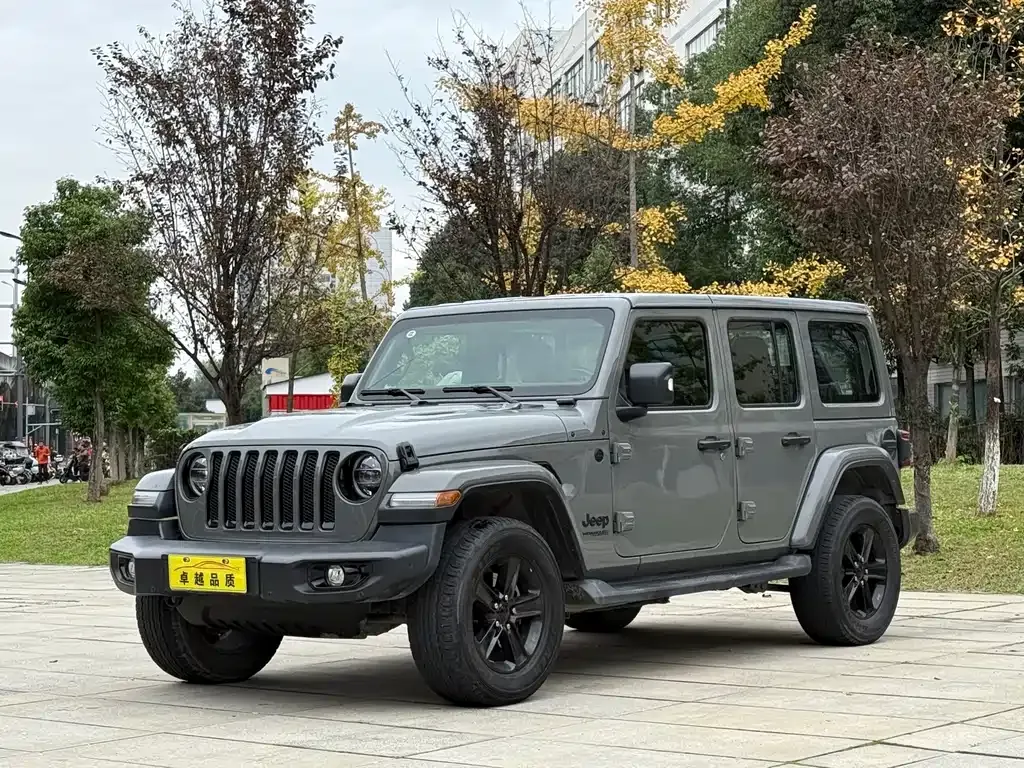 Jeep Wrangler 2023 из CN, фото 1