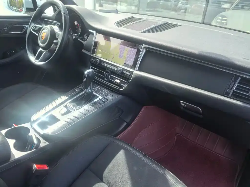 Porsche Macan 2021 из CN, фото 2
