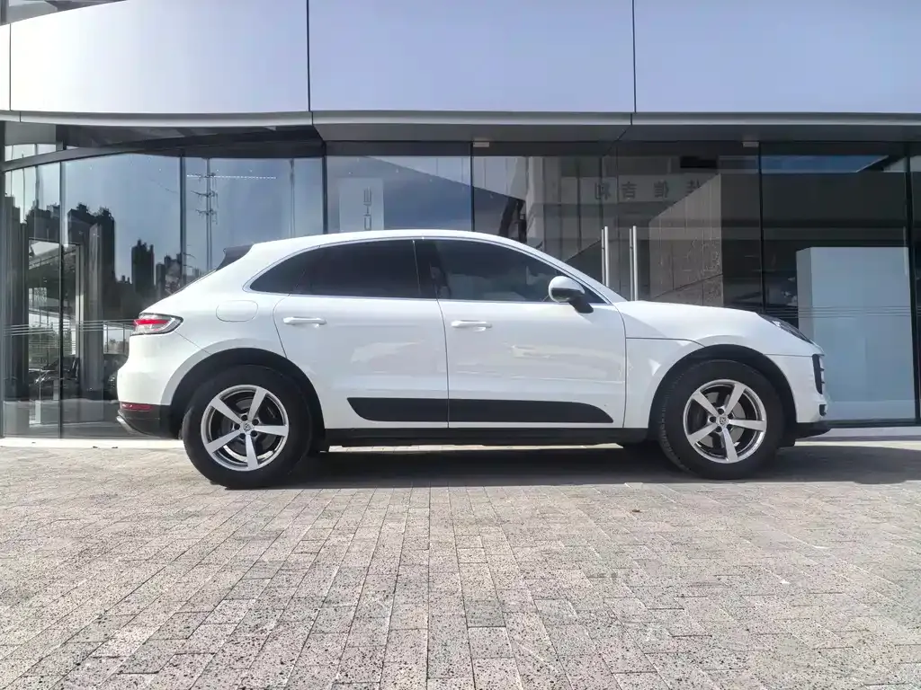 Porsche Macan 2021 из CN, фото 8