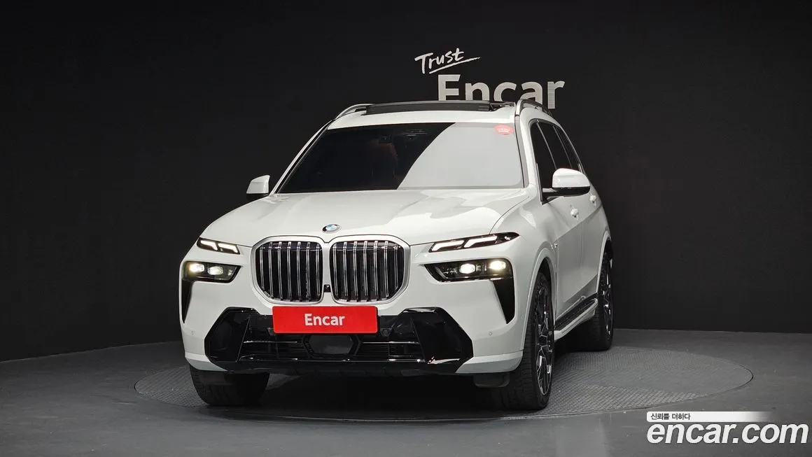 BMW X7 2024 из KR, фото 3