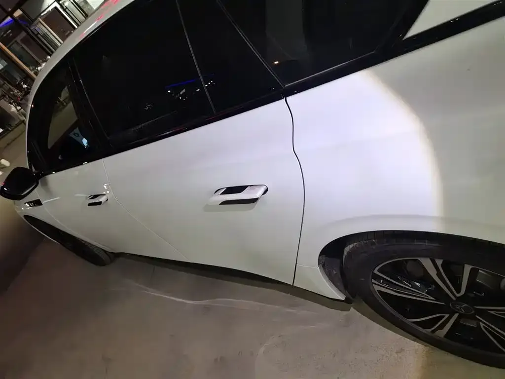 Hongqi EH7 2024 из CN, фото 5