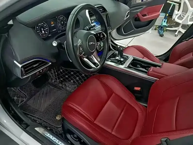 Jaguar XEL 2022 из CN, фото 5