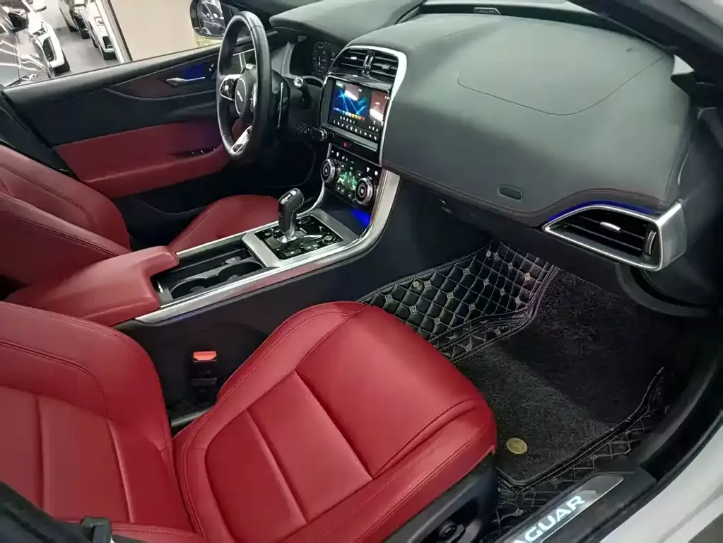 Jaguar XEL 2022 из CN, фото 6