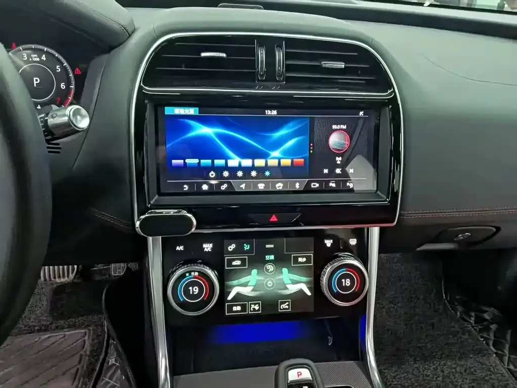 Jaguar XEL 2022 из CN, фото 8