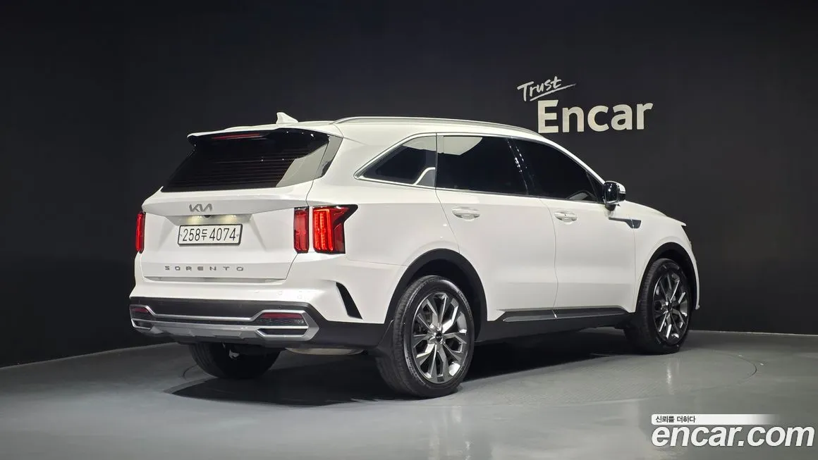 Kia Sorento — фото 2