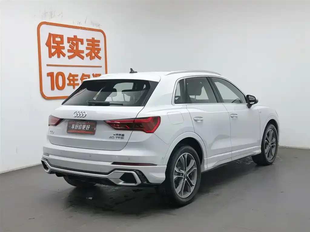 Audi Q3 2024 из CN, фото 2