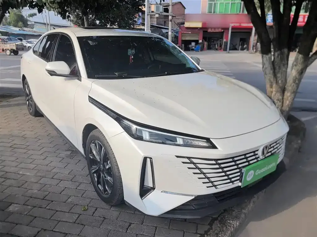 Changan Eado 2024 из CN, фото 4