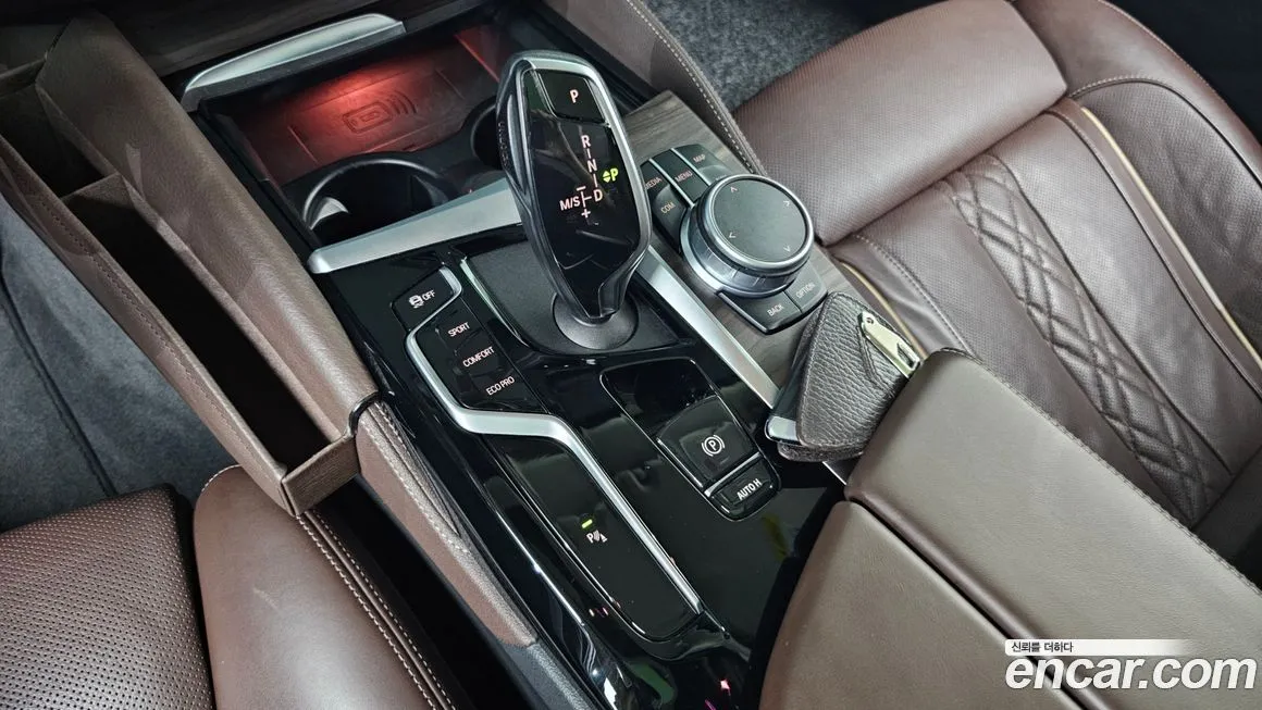 BMW 5-Series 2021 из KR, фото 9