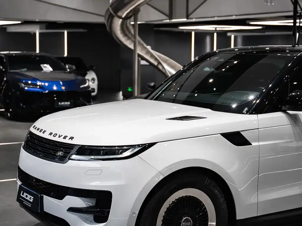 Land Rover Sport 2023 из CN, фото 4