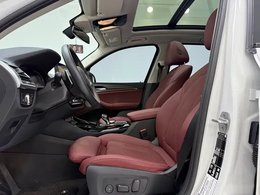 BMW X3 2024 из CN, фото 7