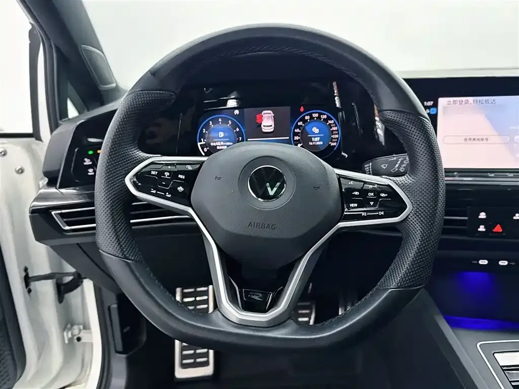Volkswagen Golf 2022 из CN, фото 4