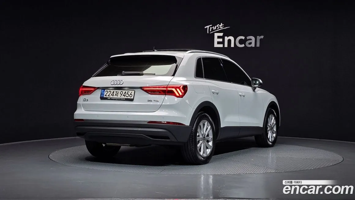 Audi Q3 — фото 2