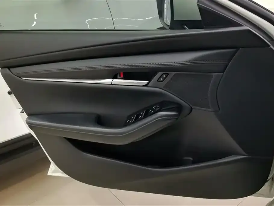 Mazda 3 Axela 2022 из CN, фото 7