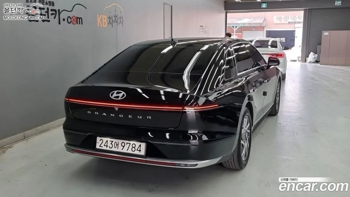 Hyundai Grandeur 2024 из KR, фото 2