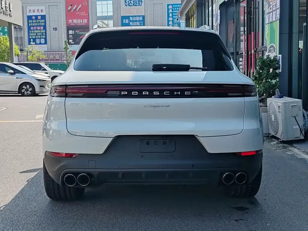 Porsche Cayenne 2025 из CN, фото 6