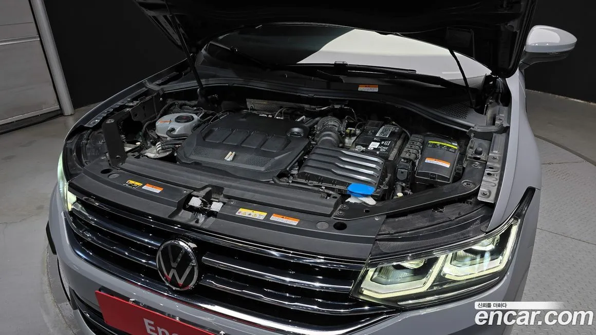Volkswagen Tiguan — фото 6