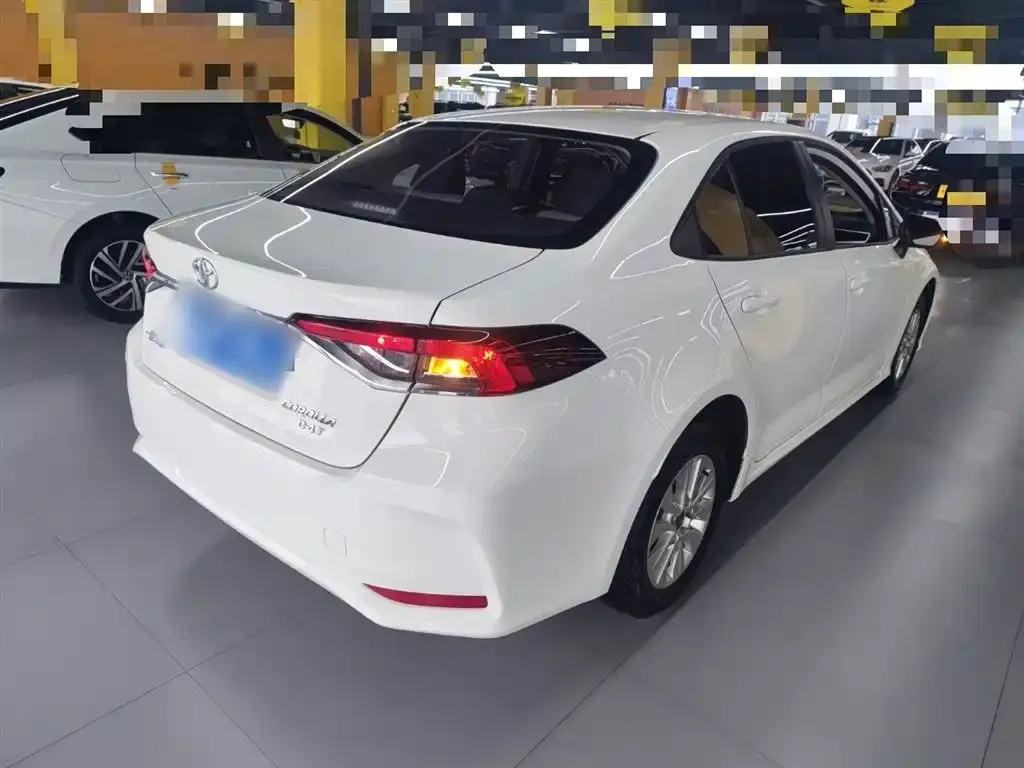 Toyota Corolla 2024 из CN, фото 7
