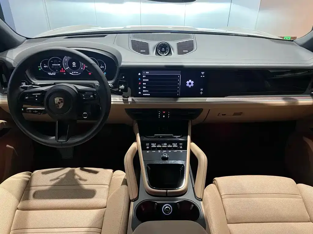 Porsche Cayenne 2024 из CN, фото 8