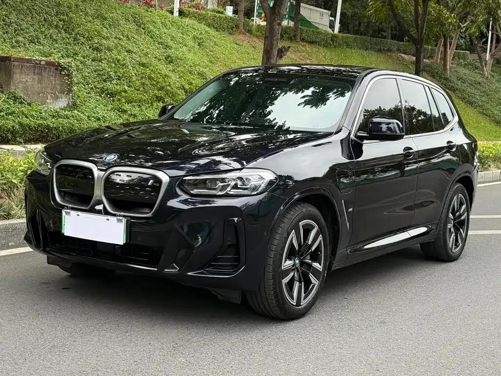 BMW iX3 2023 из CN, фото 1