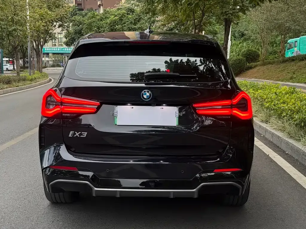 BMW iX3 2023 из CN, фото 10