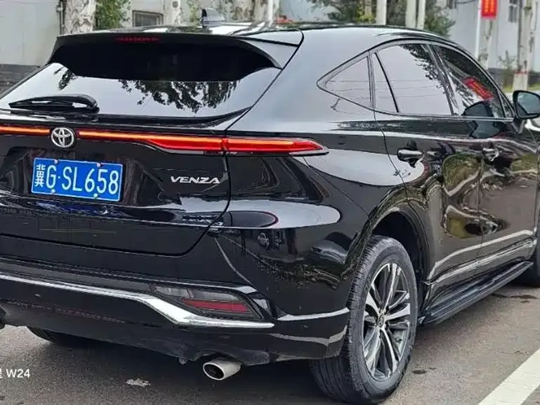Toyota Venza 2022 из CN, фото 4