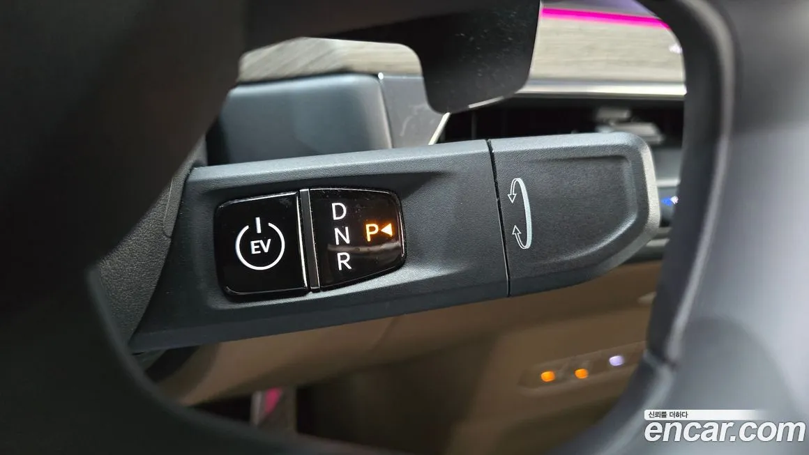 Kia EV9 2024 из KR, фото 9