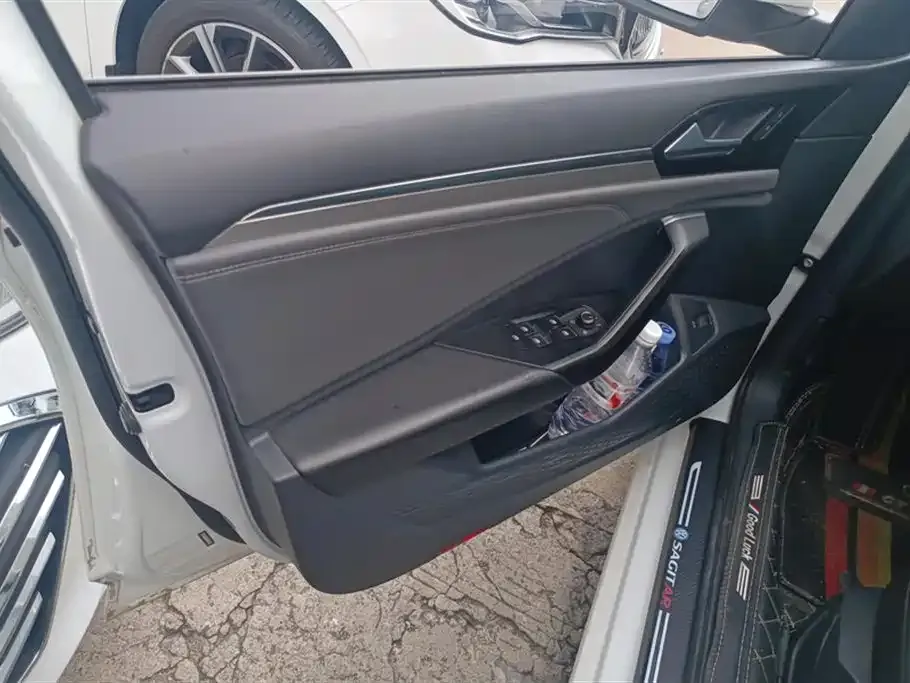 Volkswagen Sagitar 2022 из CN, фото 7