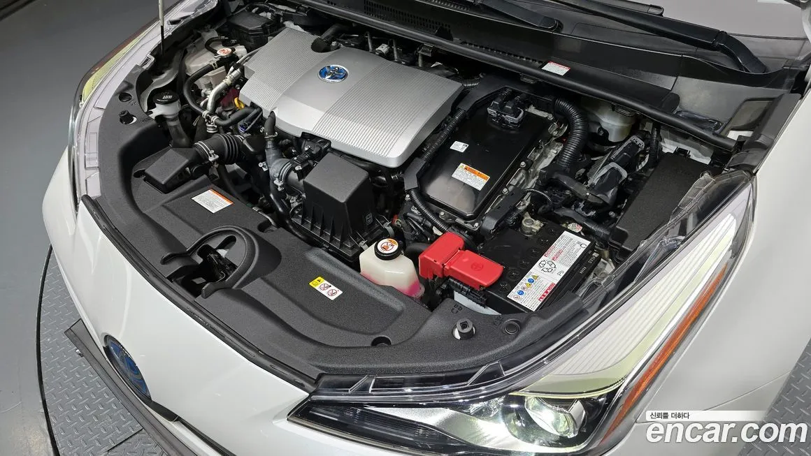 Toyota Prius 2021 из KR, фото 6