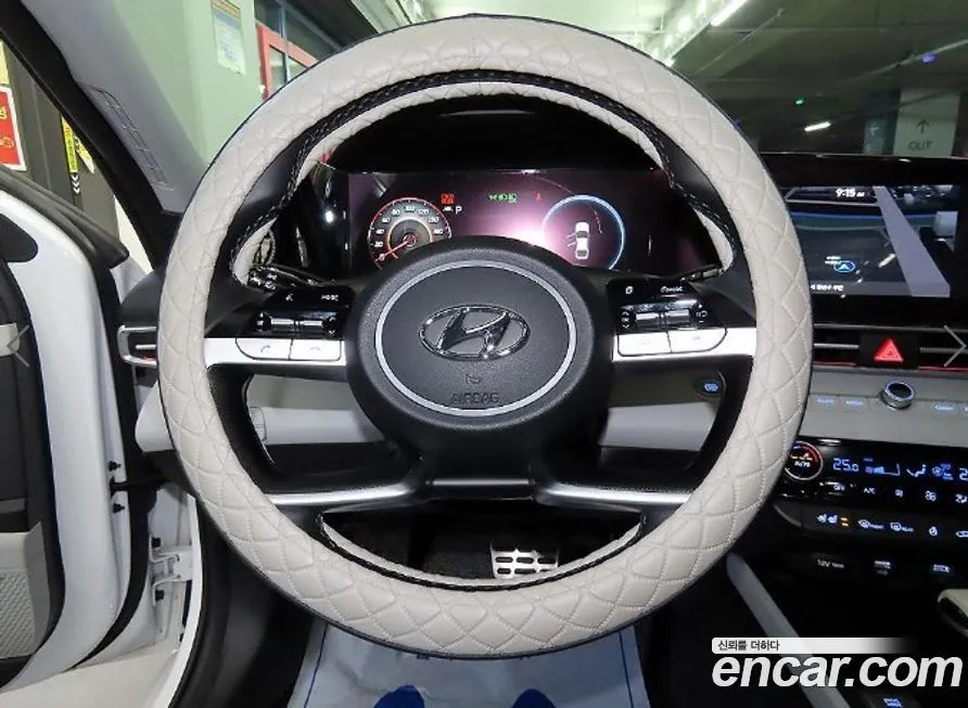 Hyundai AVANTE 2021 из KR, фото 9