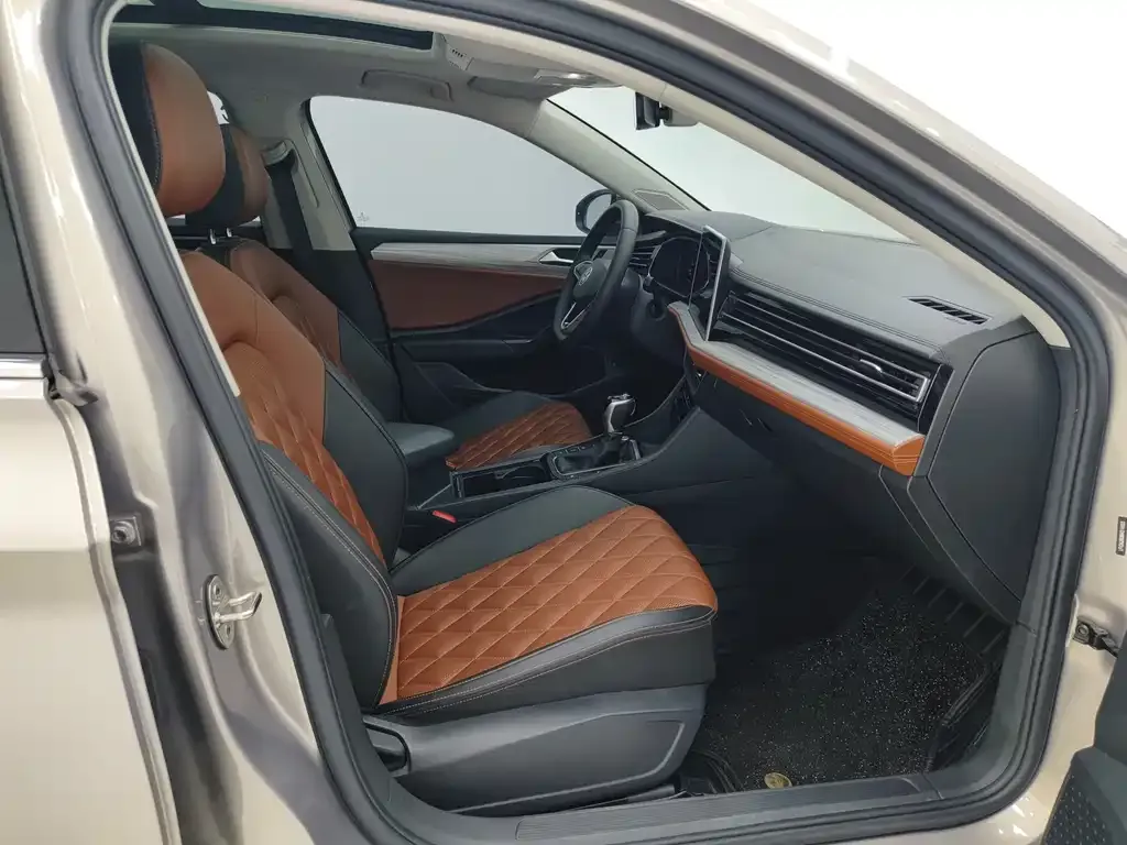 Volkswagen Sagitar 2022 из CN, фото 10