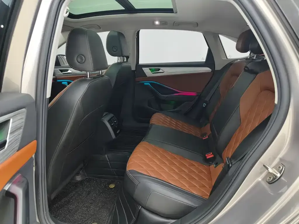 Volkswagen Sagitar 2022 из CN, фото 8