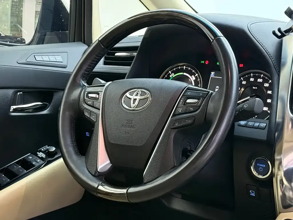 Toyota Alphard 2022 из CN, фото 8