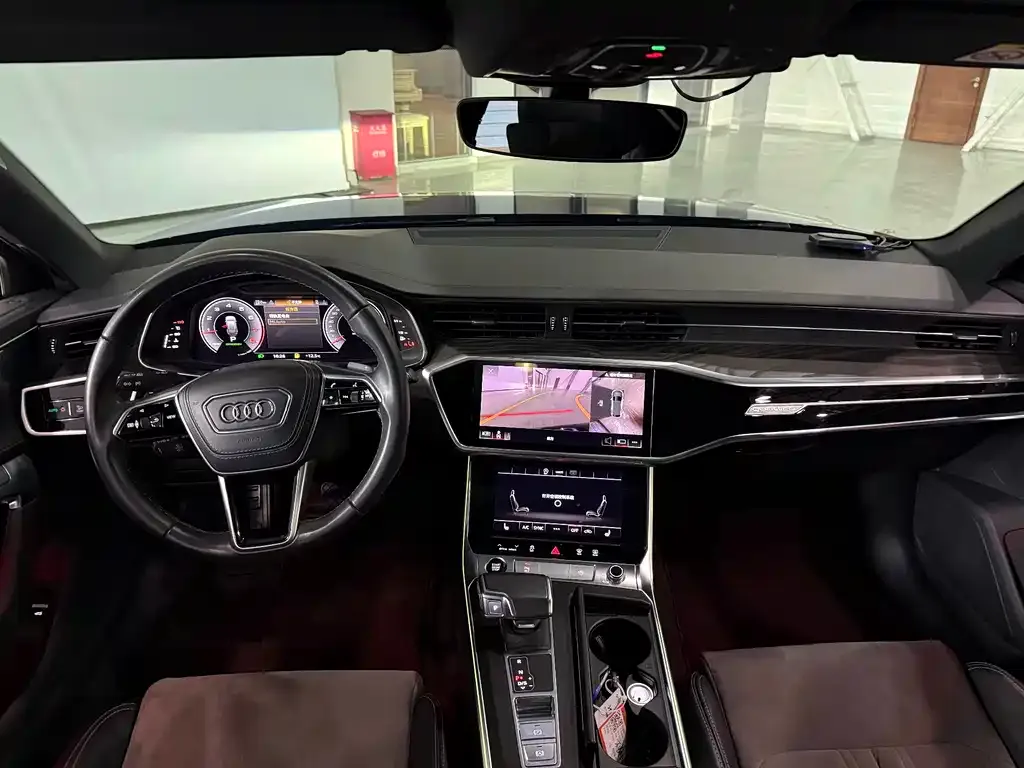 Audi A6L 2023 из CN, фото 6