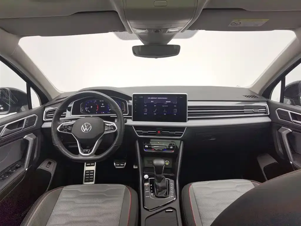 Volkswagen Tiguan L 2022 из CN, фото 5