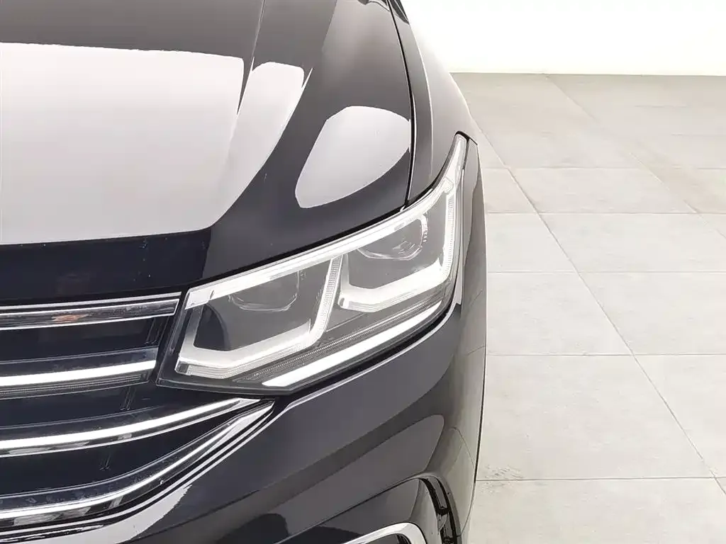 Volkswagen Tiguan L 2022 из CN, фото 7