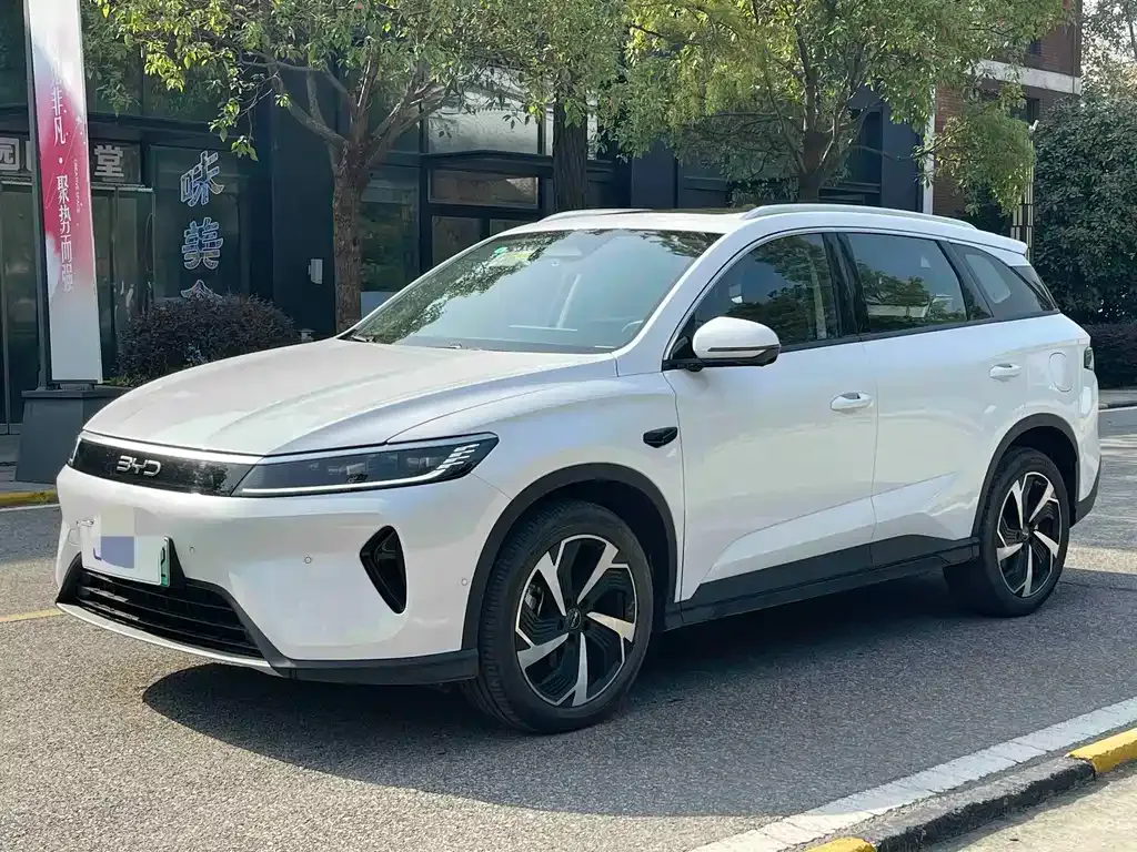 BYD Seal 05 DM-i 2025 из CN, фото 1