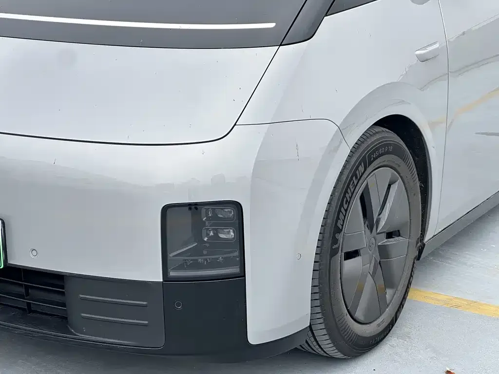 Li Auto Li MEGA 2024 из CN, фото 5