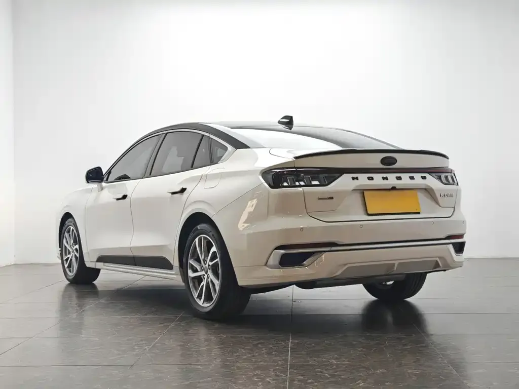 Ford Mondeo 2023 из CN, фото 4