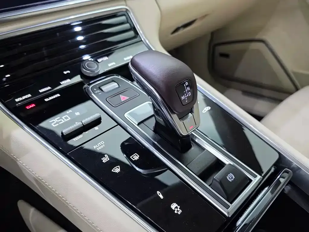 Porsche Panamera 2021 из CN, фото 7
